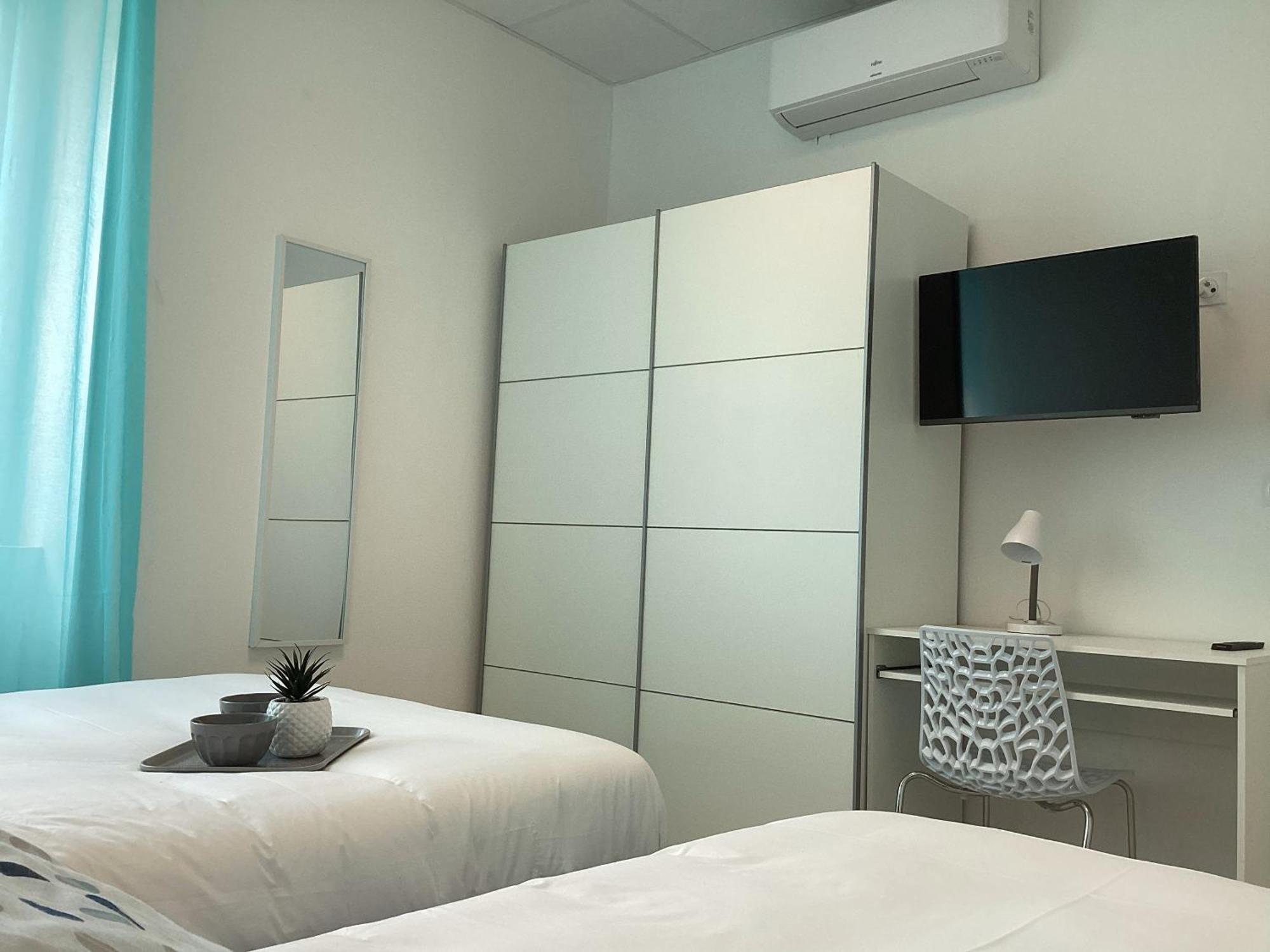 Appartement Stella 95 M2 Climatise Parking Proche Sanctuaires Lourdes Buitenkant foto