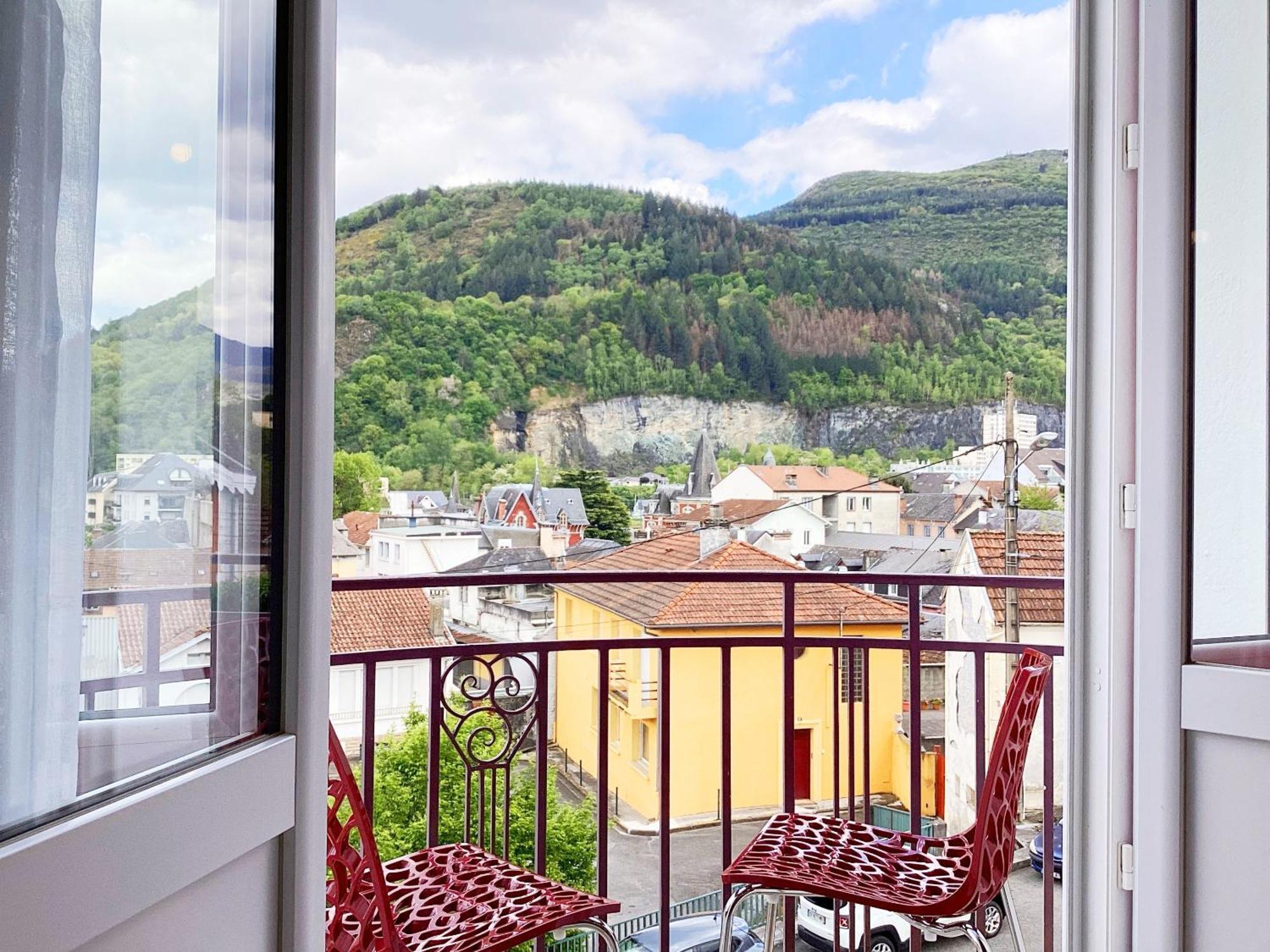 Appartement Stella 95 M2 Climatise Parking Proche Sanctuaires Lourdes Buitenkant foto
